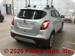 Vehicle photo 3