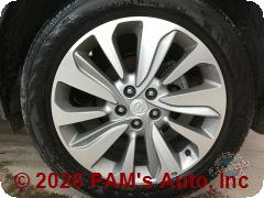 Vehicle photo 6