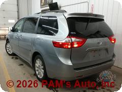 Vehicle photo 4