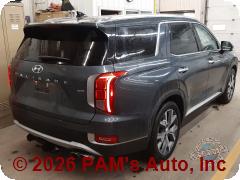 Vehicle photo 3