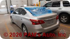 Vehicle photo 4