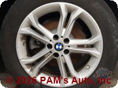 Vehicle photo 6