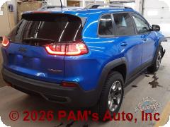 Vehicle photo 3