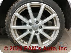 Vehicle photo 6