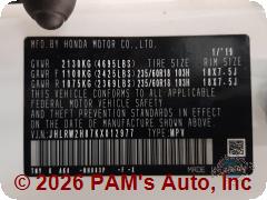 Vehicle photo 13