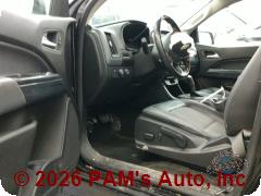 Vehicle photo 7