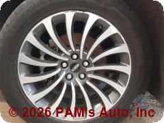 Vehicle photo 6