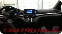 Vehicle photo 11