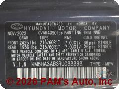 Vehicle photo 13