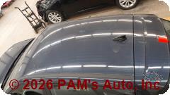 Vehicle photo 5