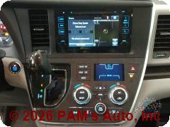 Vehicle photo 10
