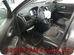 Vehicle photo 7