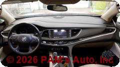 Vehicle photo 11