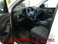 Vehicle photo 7