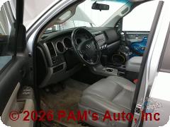 Vehicle photo 7