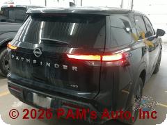 Vehicle photo 3