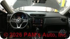 Vehicle photo 11