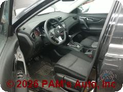 Vehicle photo 7