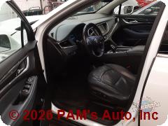 Vehicle photo 7