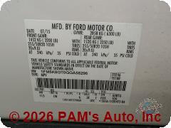 Vehicle photo 13