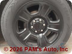 Vehicle photo 6