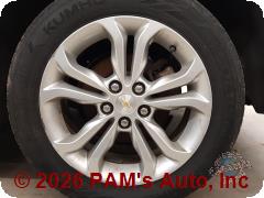 Vehicle photo 6