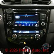 Vehicle photo 10