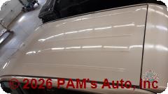 Vehicle photo 5