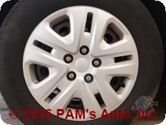 Vehicle photo 6