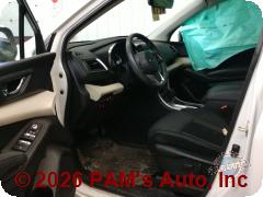 Vehicle photo 7