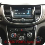 Vehicle photo 10