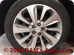 Vehicle photo 6