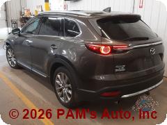 Vehicle photo 4