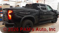 Vehicle photo 3