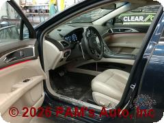 Vehicle photo 7