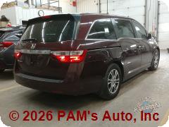 Vehicle photo 3