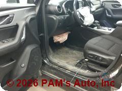Vehicle photo 7