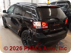 Vehicle photo 4