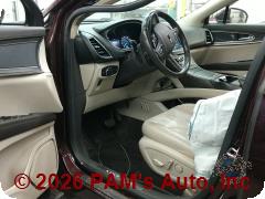 Vehicle photo 7
