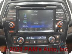 Vehicle photo 10