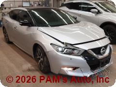 Vehicle photo 2