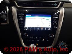 Vehicle photo 10