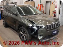 Vehicle photo 2
