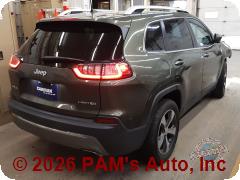 Vehicle photo 3