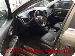Vehicle photo 7
