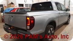 Vehicle photo 3