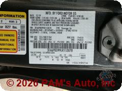 Vehicle photo 13