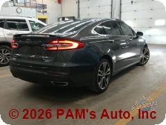 Vehicle photo 3