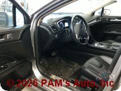 Vehicle photo 7