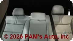 Vehicle photo 8
